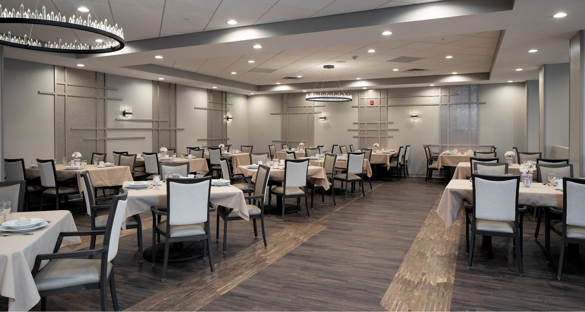 Senior Living Furniture Assisted Living Aluminum Chairs DuraCare